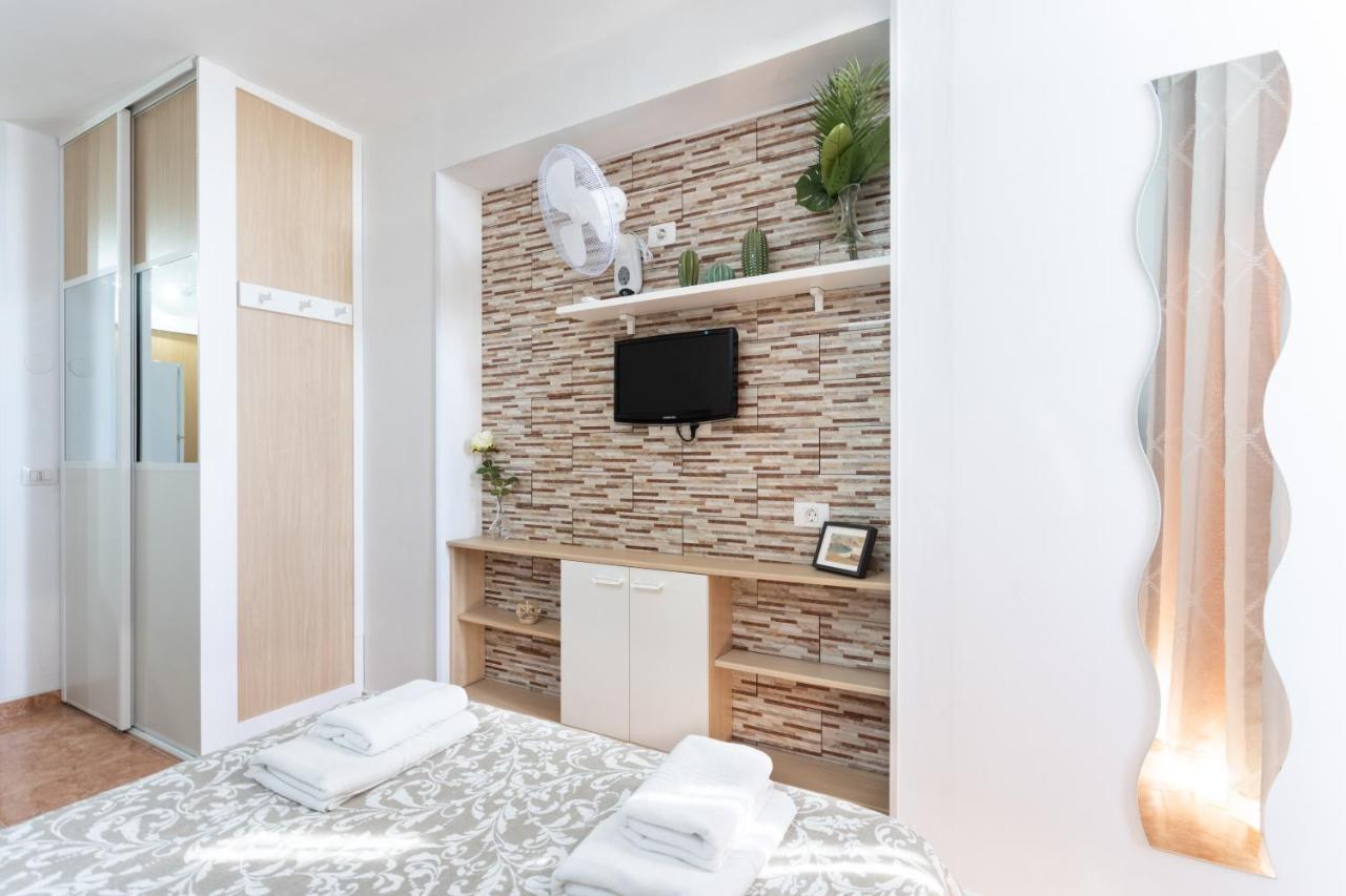 Apartamentos Ohana - Edificio Tonillo Los Cristianos  Exterior foto